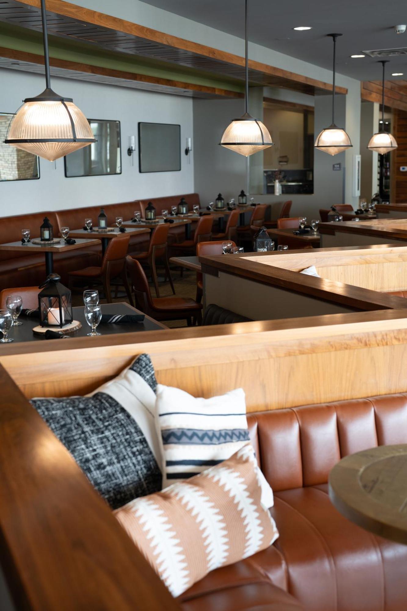 Hotel Indigo Traverse City By Ihg Eksteriør billede
