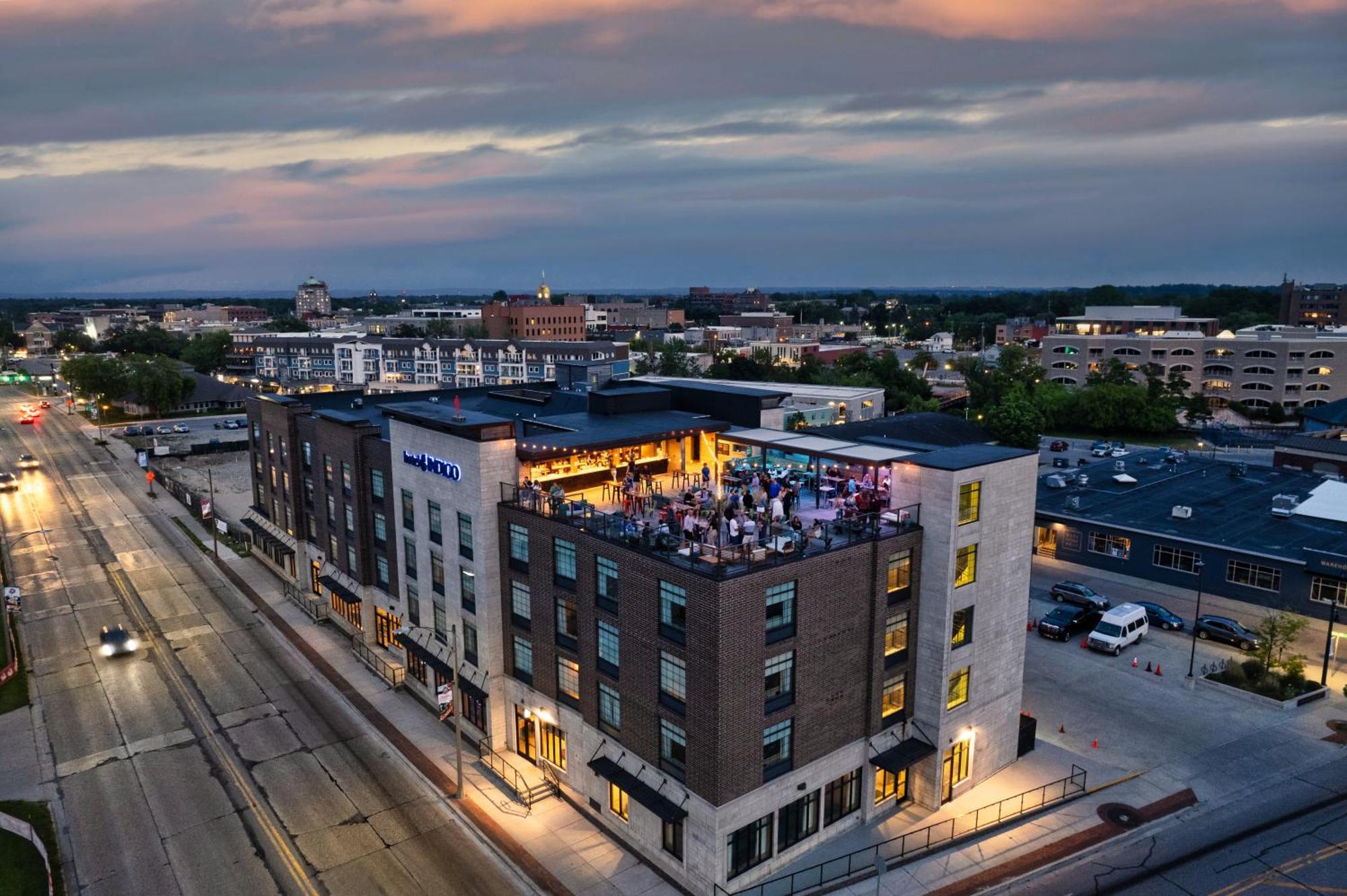 Hotel Indigo Traverse City By Ihg Eksteriør billede