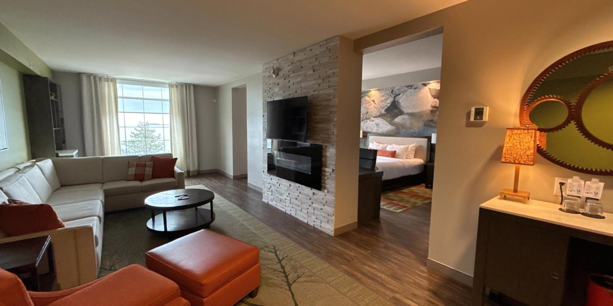 Hotel Indigo Traverse City By Ihg Eksteriør billede