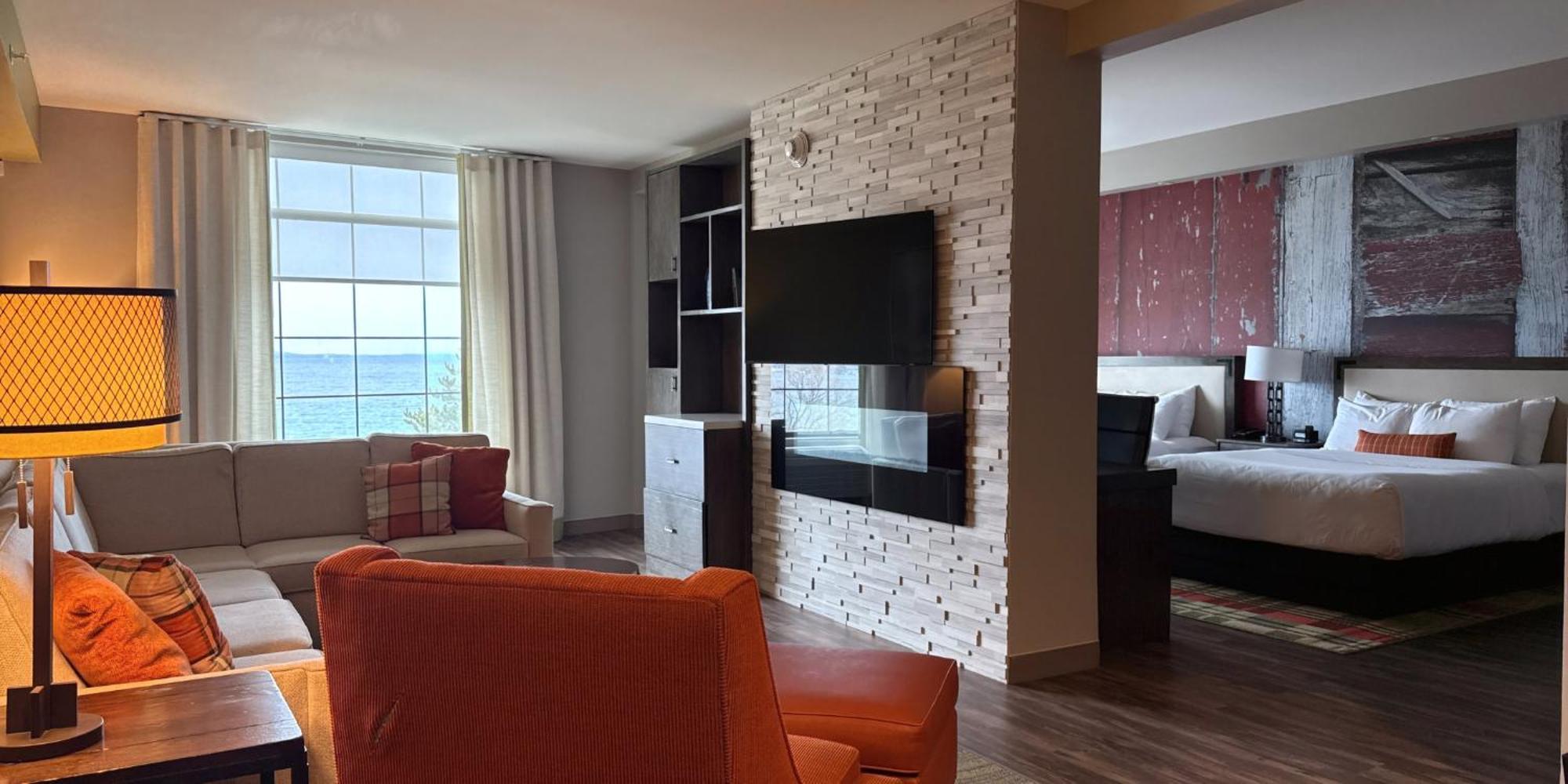 Hotel Indigo Traverse City By Ihg Eksteriør billede
